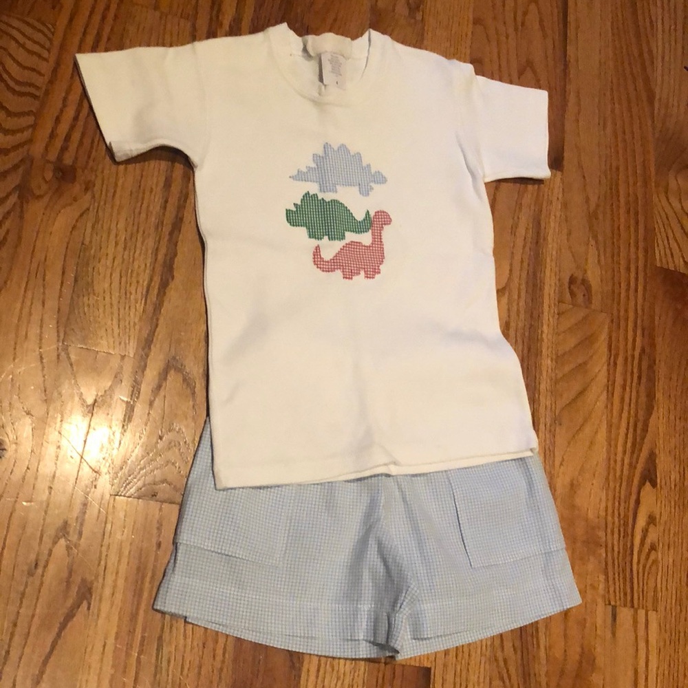 Hannah Kate dinosaur short set